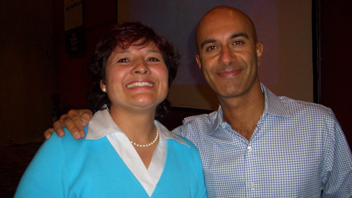 Karla Agudelo y Robin Sharma