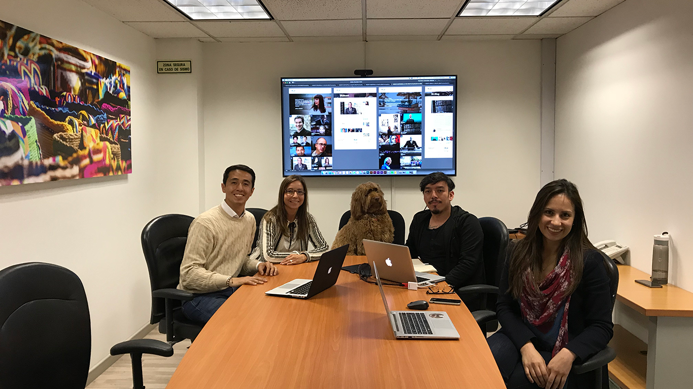 Sergio Huertas, Alina Rodríguez, Samba, Gustavo Rodríguez y Olga Mogollón  