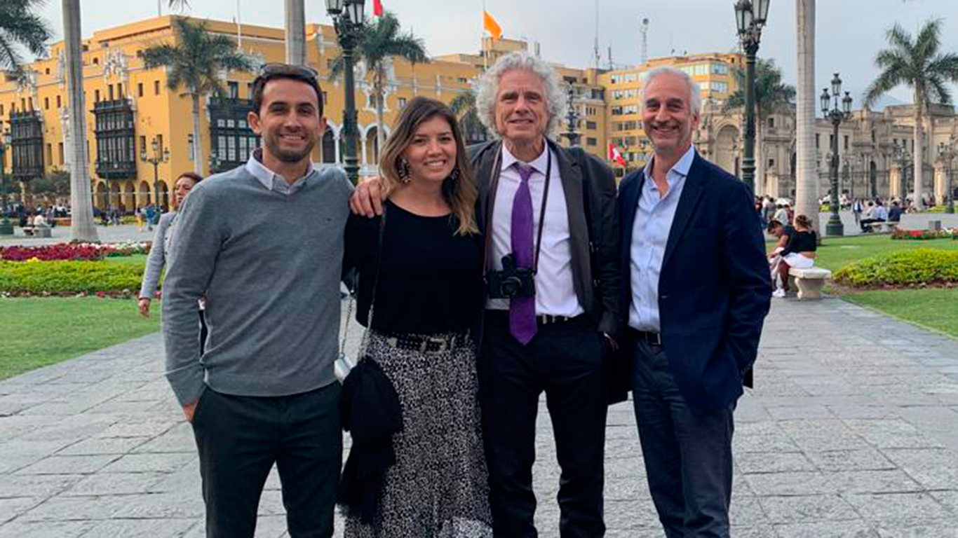 Steven Pinker y Eduardo Braun