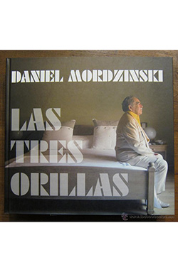 https://en.todocoleccion.net/second-hand-books-design-photography/las-tres-orillas-daniel-mordzinski-2010~x47751612